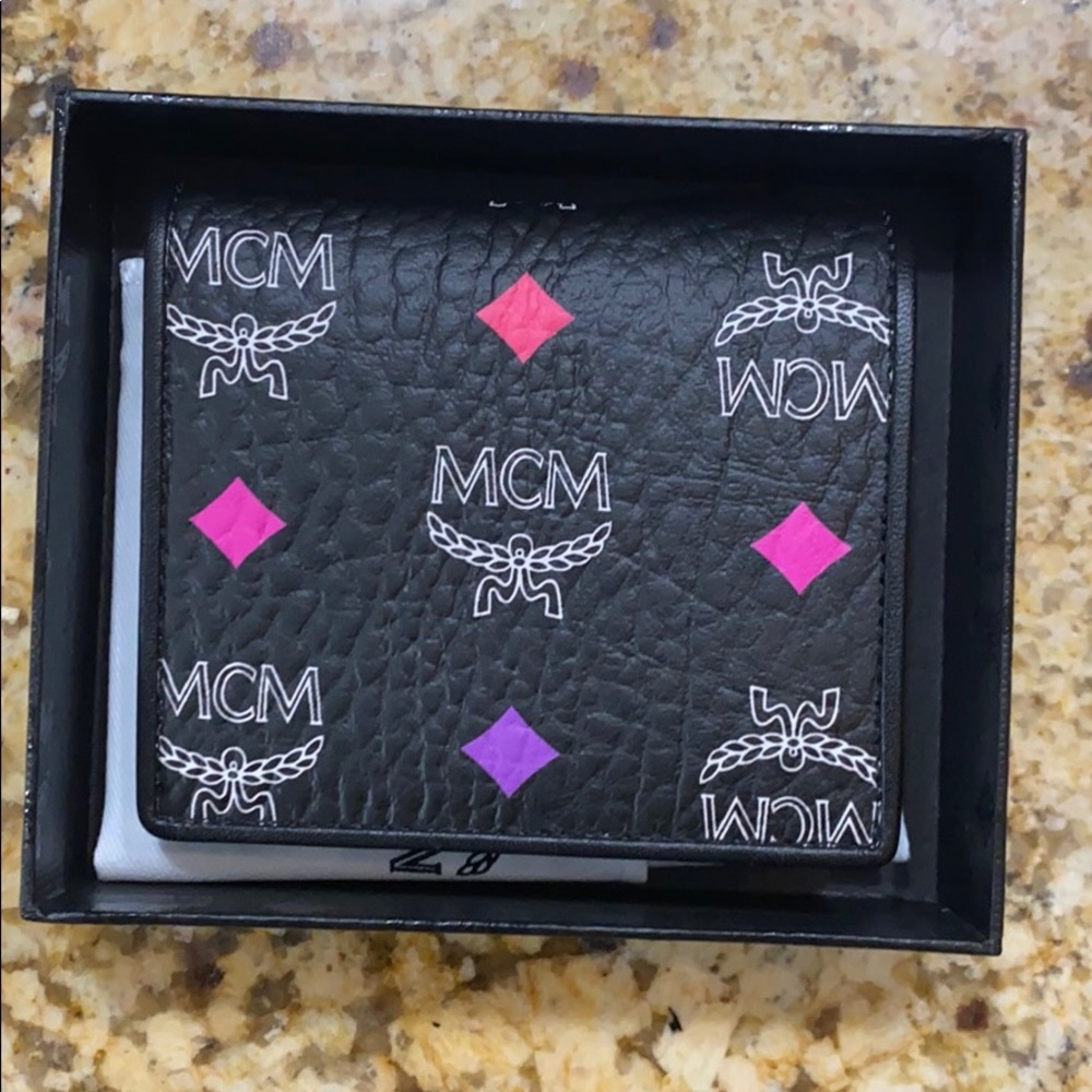 MCM Wallet